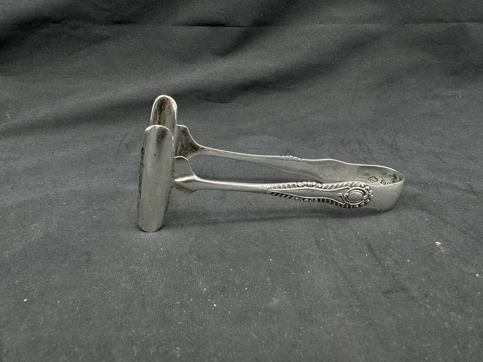 Antique 1912 William Hutton & Sons English Sterling Individual Asparagus Tongs Antique 1912 William Hutton & Sons English Sterling Individual Asparagus Tongs