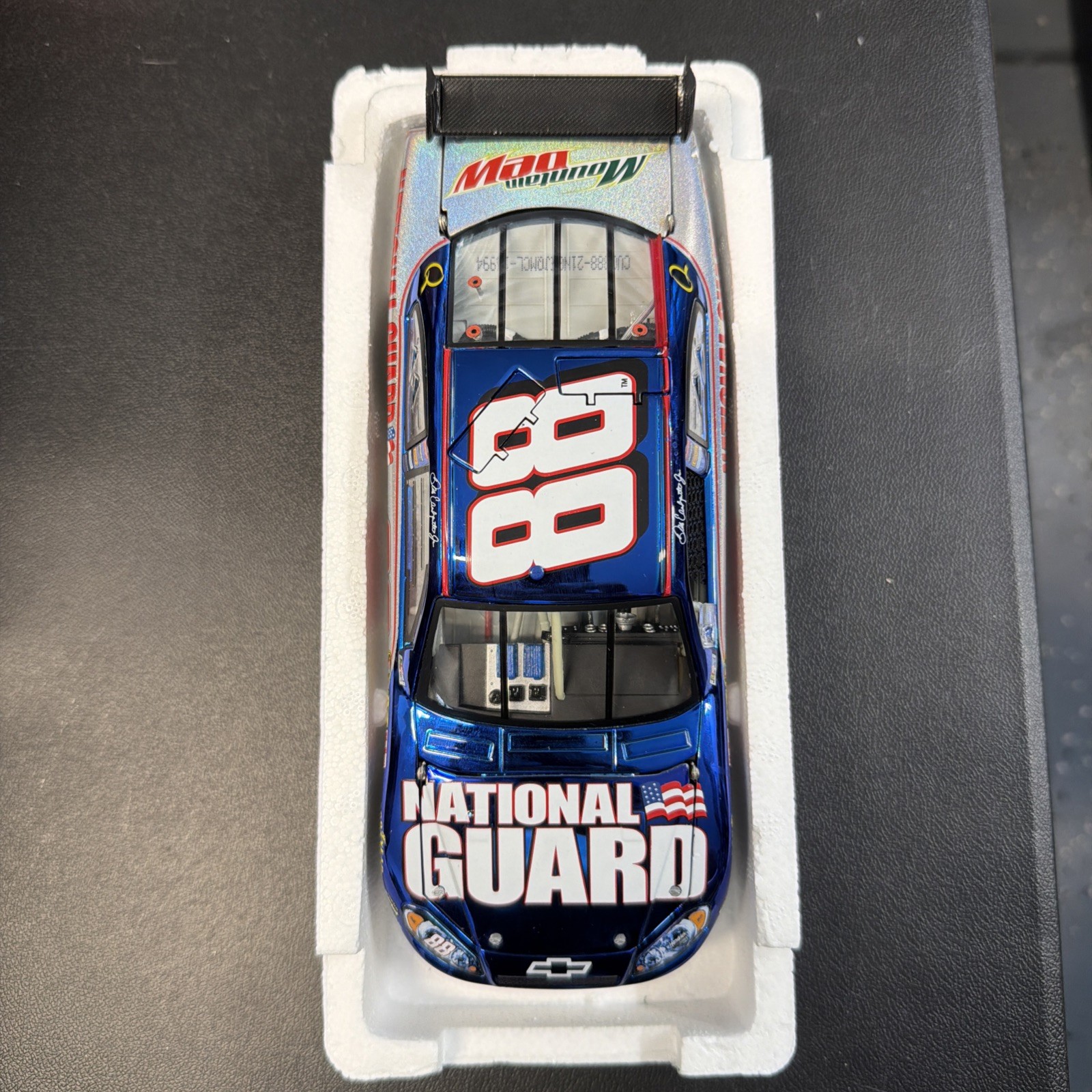 Vintage Dale Earnhardt jr # 88 1/24 diecast National Guard 2008 Impala SS, Vintage Dale Earnhardt jr # 88 1/24 diecast National Guard 2008 Impala SS,