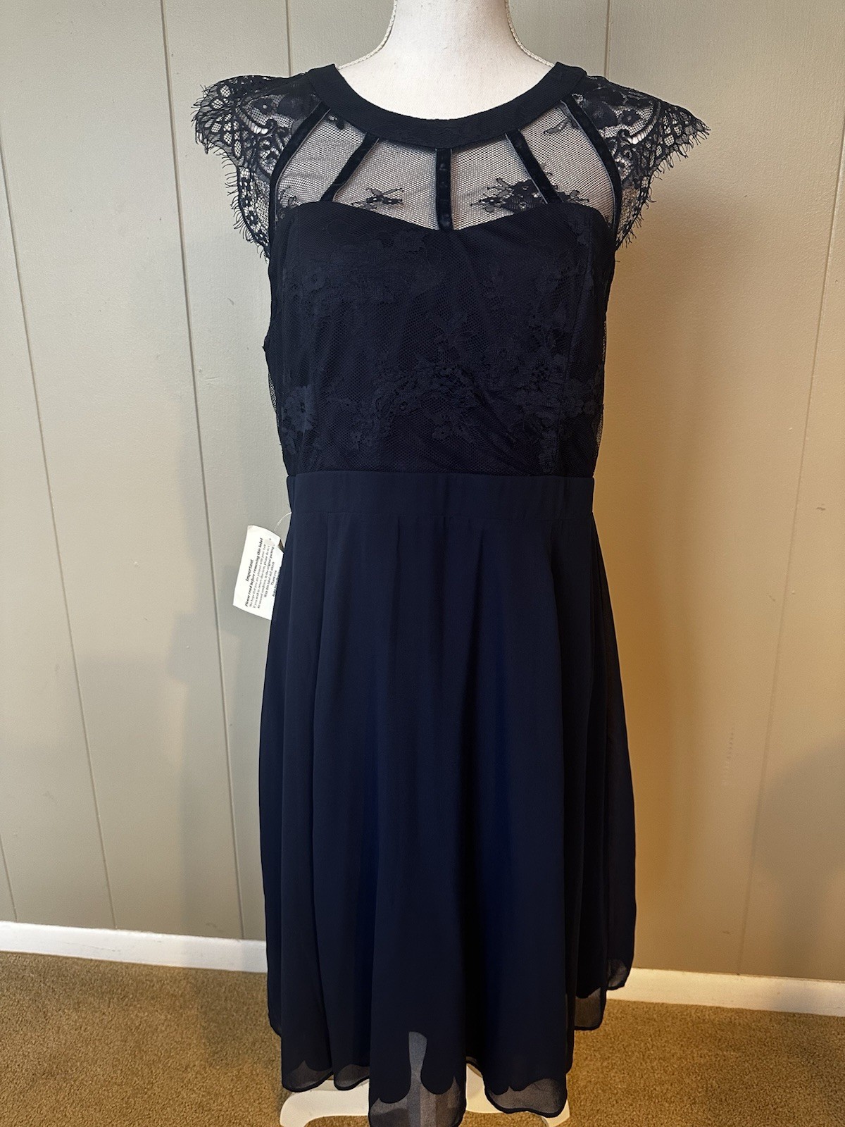 LIZA LUXE X MODCLOTH NWT CROCHET /MESH Lace Velvet DRESS New With Tags Size XL