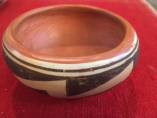 Vintage Hopi hand-painted pottery bowl signed by I. Shupla
