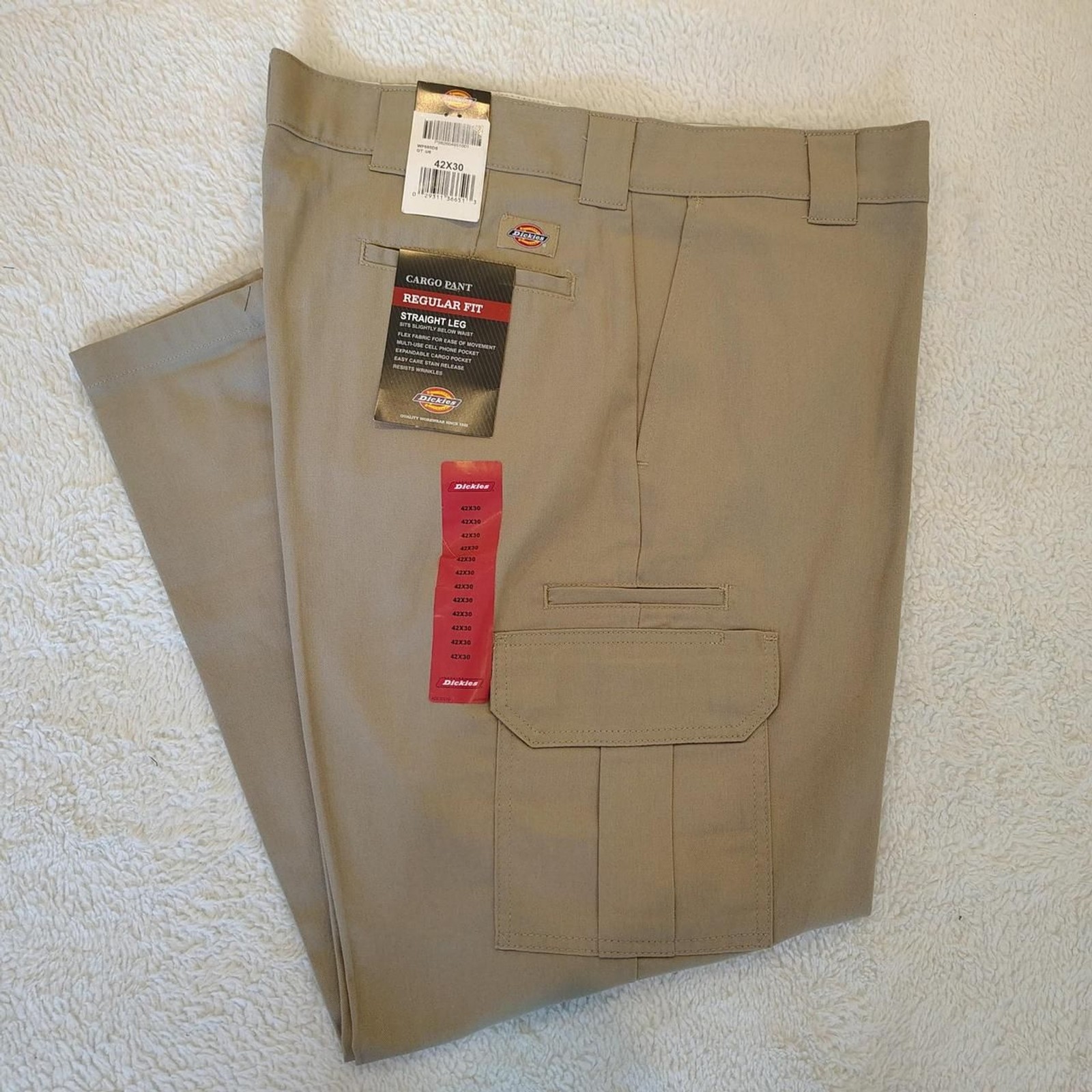 Dickies Men\'s Khaki Trousers