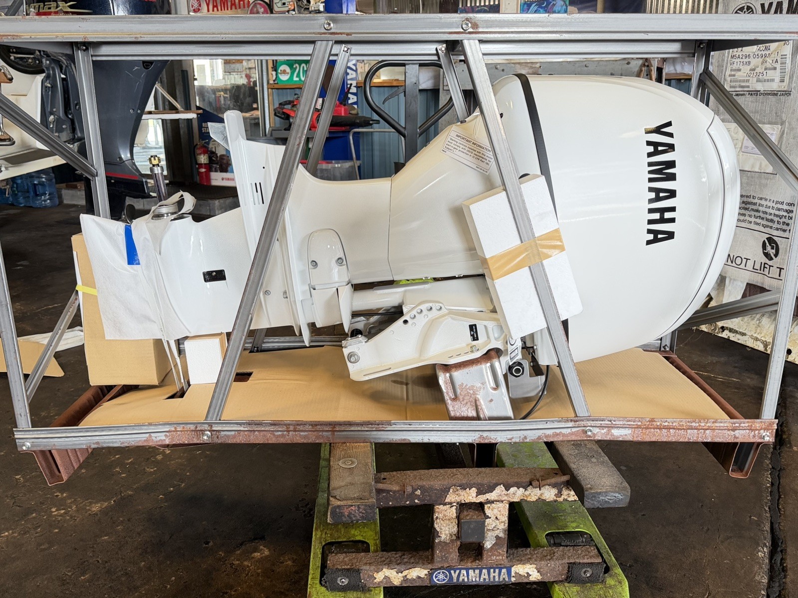 NEW YAMAHA F70LB2 WHITE OUTBOARD CALL FOR RE-POWER QUOTE,20 INCH ,3 YR WARRANTY NEW YAMAHA F70LB2 WHITE OUTBOARD CALL FOR RE-POWER QUOTE,20 INCH ,3 YR WARRANTY
