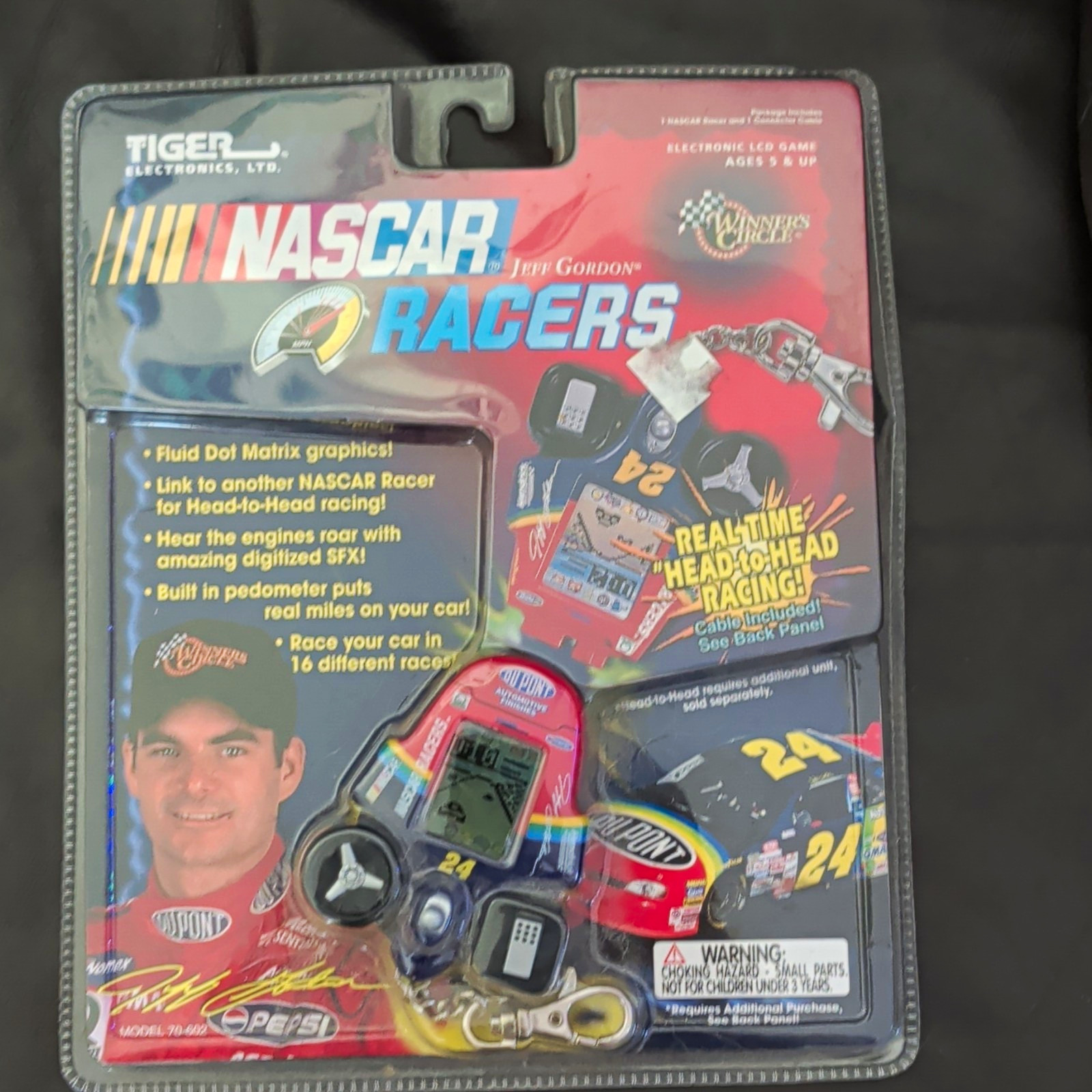 Tiger Electronics NASCAR Racers Jeff Gordon Handheld Electronic Game 1999 Tiger Electronics NASCAR Racers Jeff Gordon Handheld Electronic Game 1999