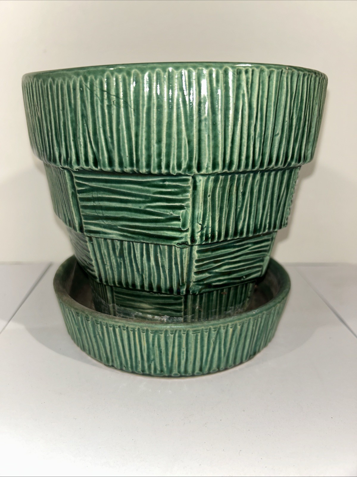 Vintage McCoy Green Basket Weave Flower Pot Planter Attached Saucer 5 1/2”