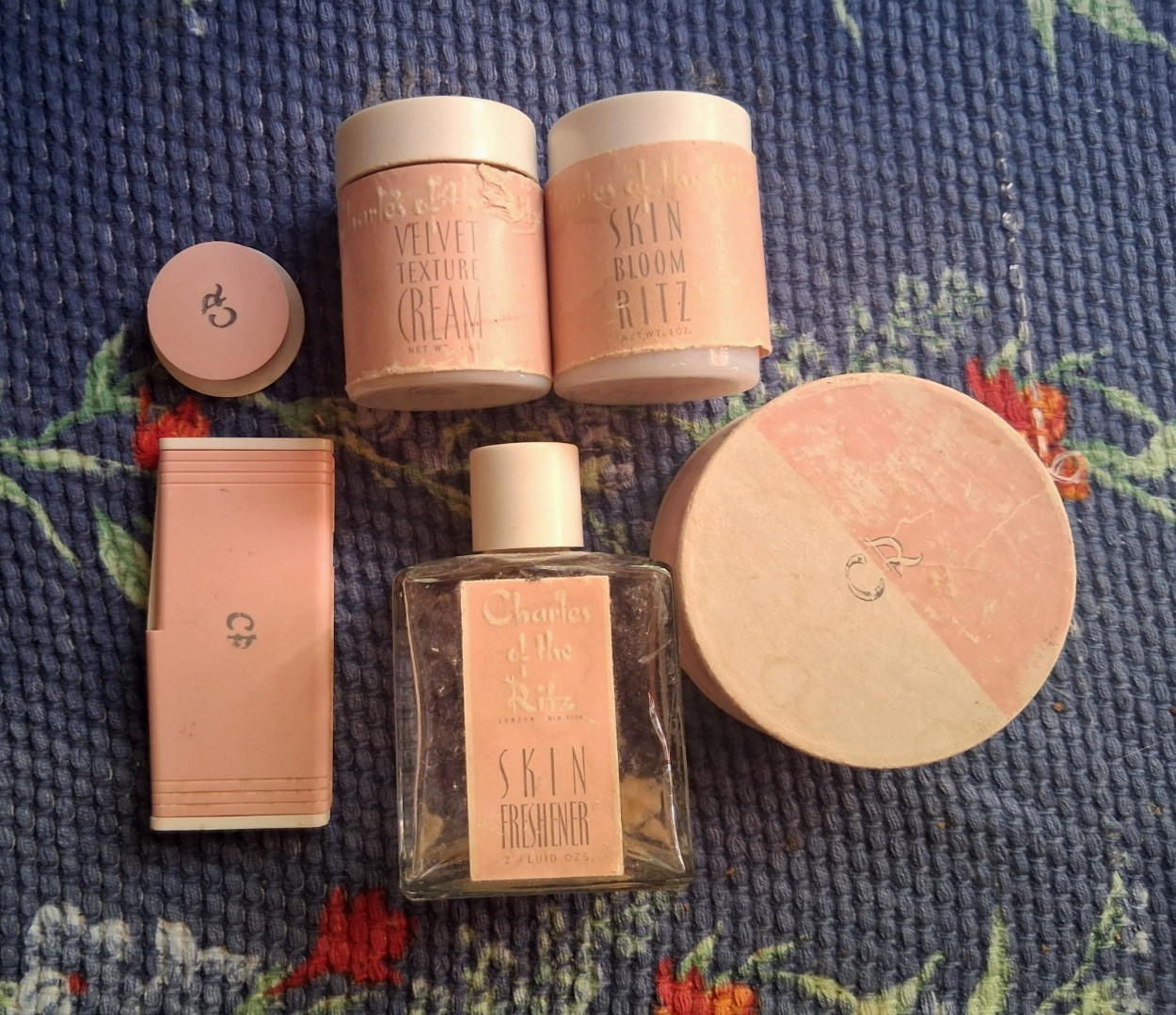 Vintage Charles Of The Ritz Makeup Cosmetic  6 piece LOT  Mascara Powder 1950\'s
