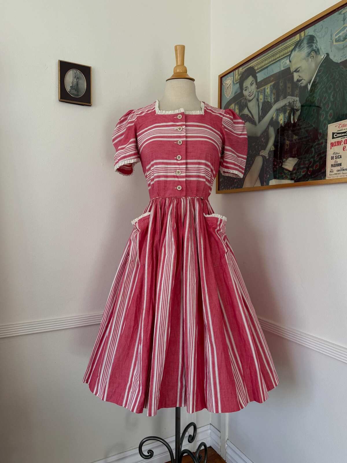 1940s Vintage Cotton Day Dress 1940s Vintage Cotton Day Dress