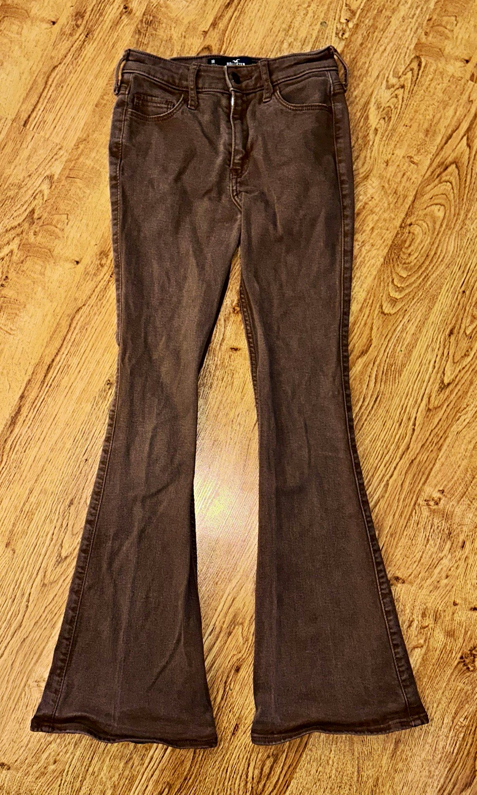 Hollister Women’s High Rise Flare Jeans Brown Dark Wash Stretch Denim 5-Pkt