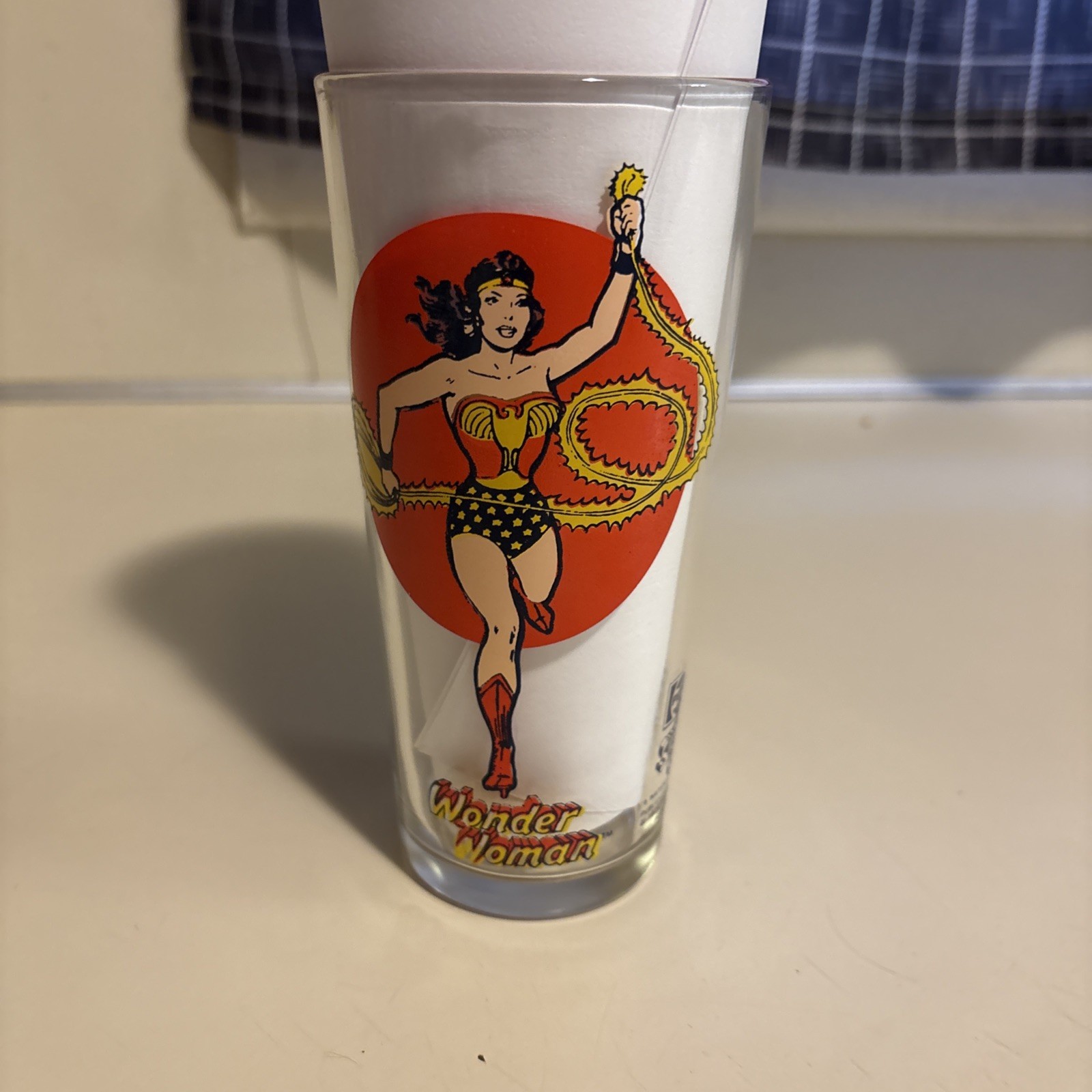 SCARCE NICE VINTAGE ACL 1976 PEPSI SUPER DC COMICS WONDER WOMAN DRINKING GLASS