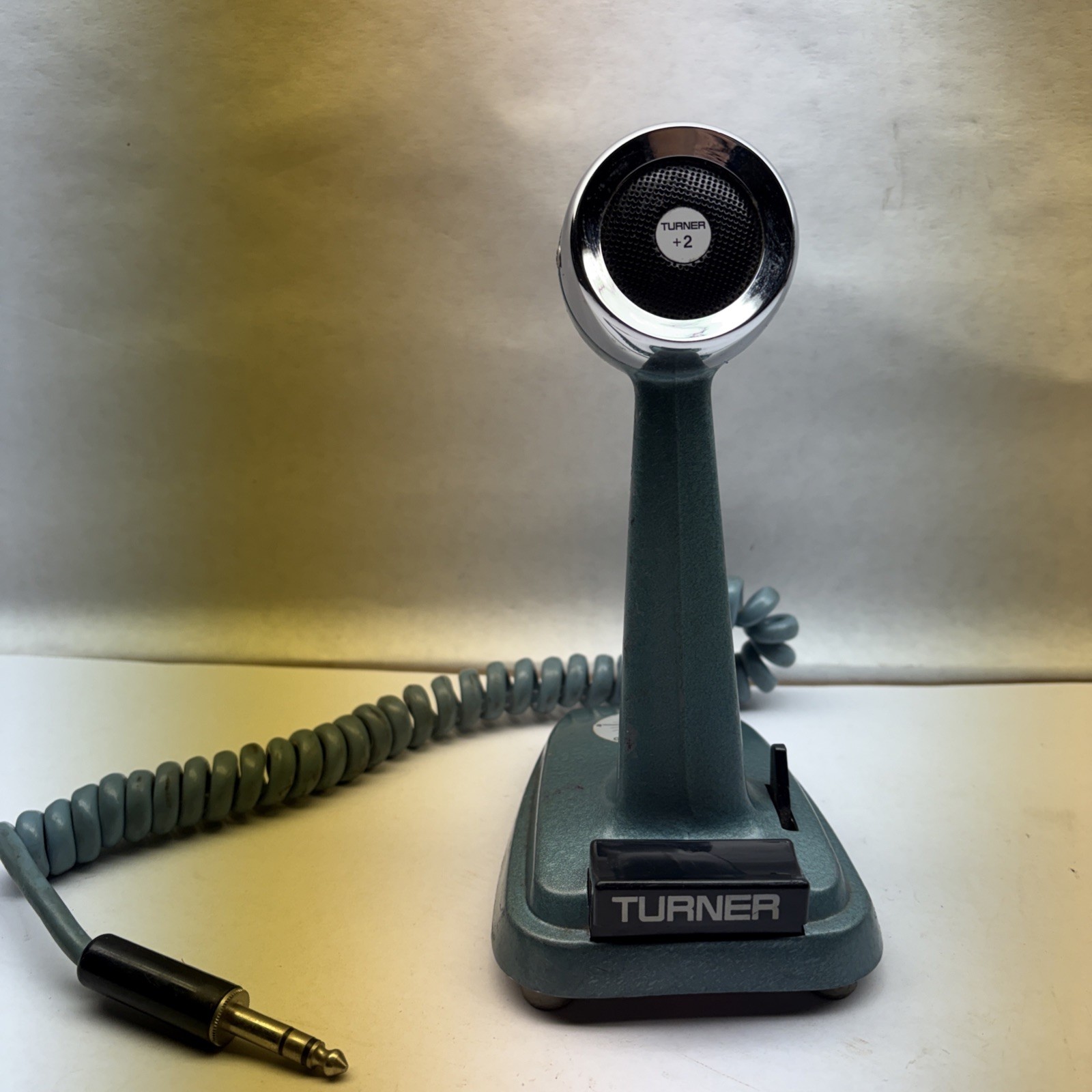 Vintage Turner SSB +2 Transistorized Desk Microphone CB Ham Radio Teal Untested