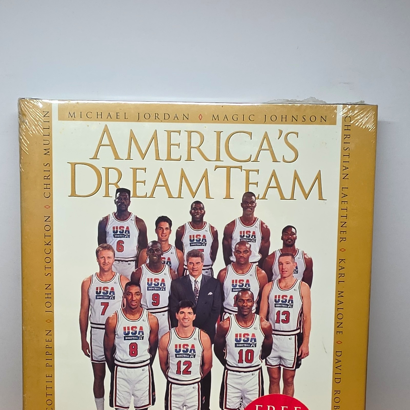 1992 Americas Dream Team Hardcover Chuck Daly NEW SEALED With NBA Hoops Card/B5 1992 Americas Dream Team Hardcover Chuck Daly NEW SEALED With NBA Hoops Card/B5