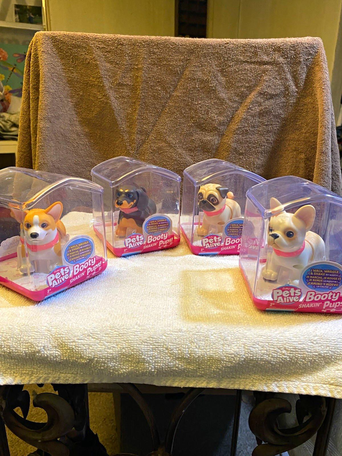Pets Alive Booty Shakin\' Pups Battery Operated Dog Toys Lot of 4 (2021)
