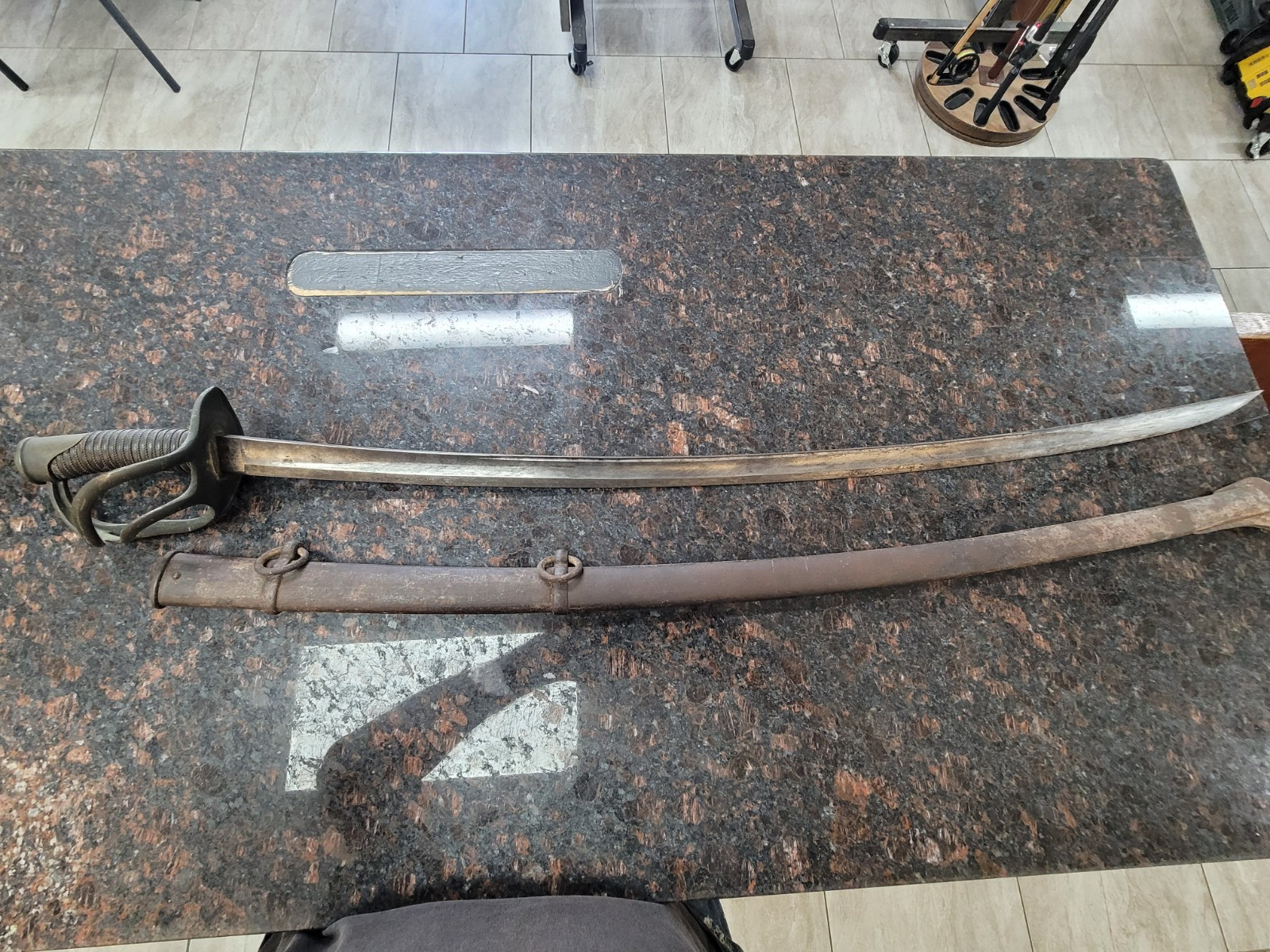 Antique Style Civil War 1840 Heavy Calvary Saber Sword WRISTBREAKER