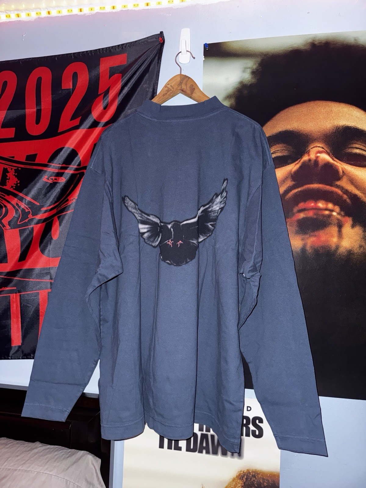 Yeezy × Gap Engineered by BalenciagaDove Longsleeve Tee ⭐️ Yeezy × Gap Engineered by BalenciagaDove Longsleeve Tee ⭐️