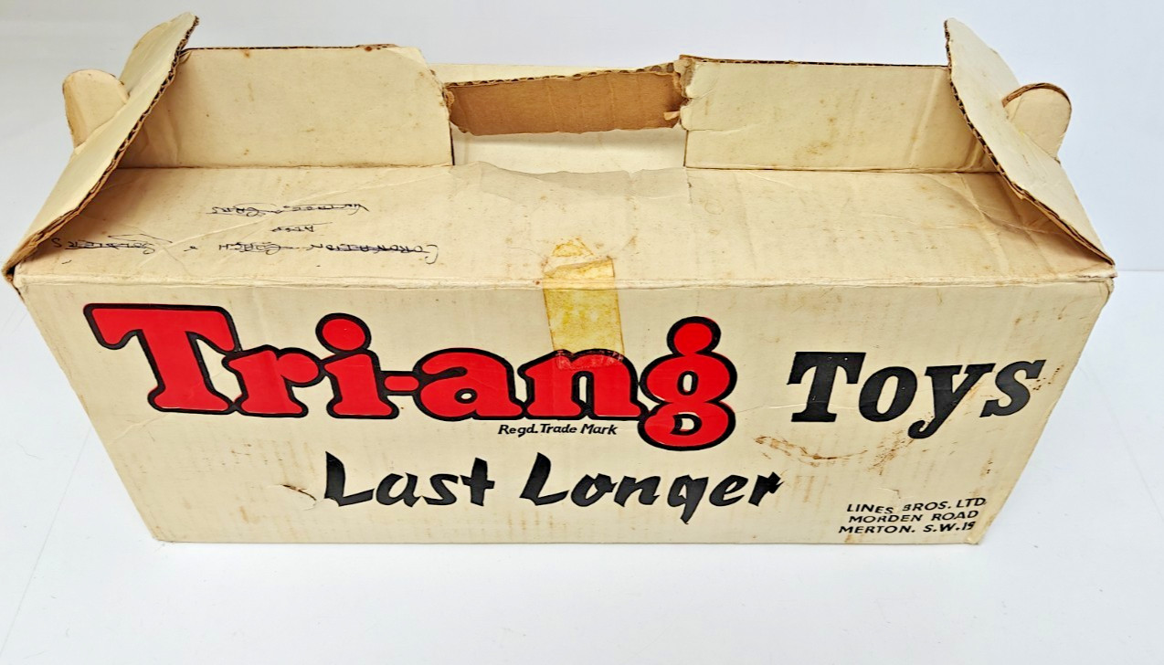 VINTAGE ORIGINAL TRIANG TOYS JUNIOR DIESEL SERIES BRICK TRUCK EMPTY BOX VINTAGE ORIGINAL TRIANG TOYS JUNIOR DIESEL SERIES BRICK TRUCK EMPTY BOX