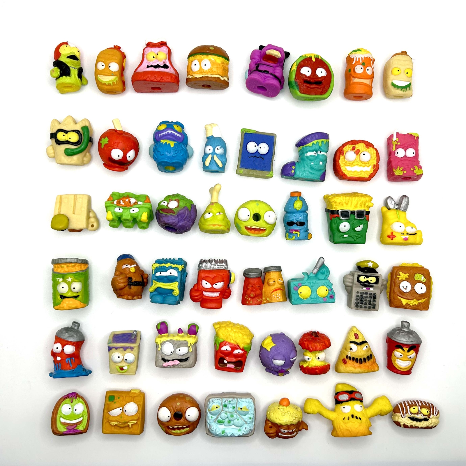 Lot of 80 Limited Edition The Grossery Gang Action Figure Packs - Series 1-5 Lot of 80 Limited Edition The Grossery Gang Action Figure Packs - Series 1-5