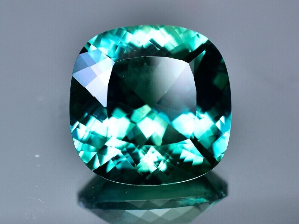 8.4 CT+ Flawless Natural Parti Green Sapphire Cushion CERTIFIED Loose Gemstone