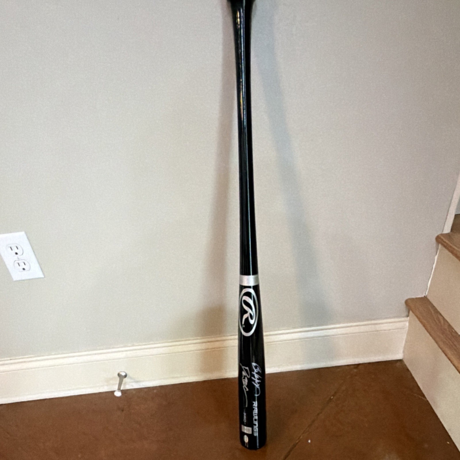 Extremely RARE Deion Sanders / Bo Jackson signed Rawlings Pro Black Baseball Bat Extremely RARE Deion Sanders / Bo Jackson signed Rawlings Pro Black Baseball Bat