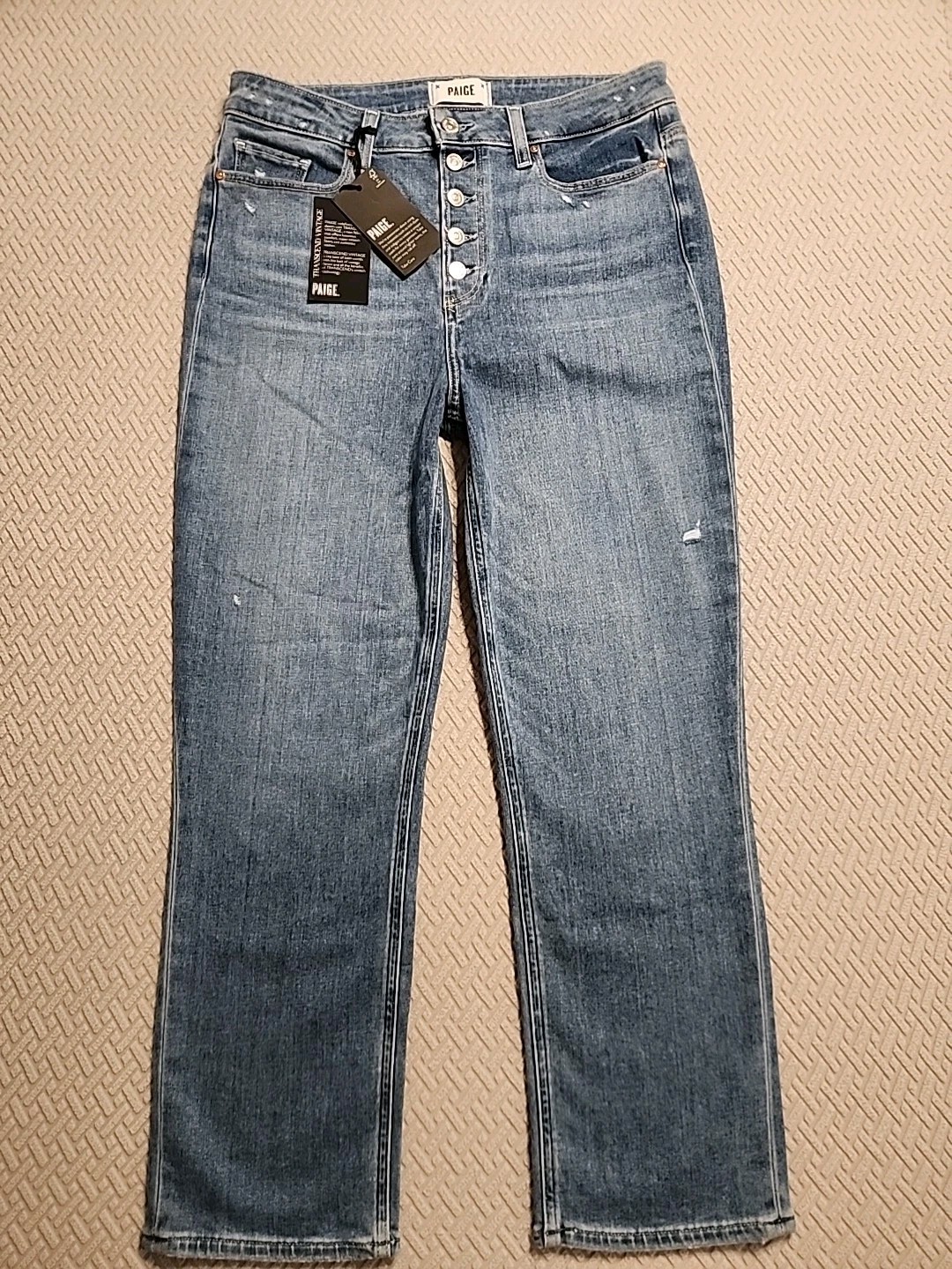 NEW PAIGE JEANS CINDY CROP HIGH RISE STRAIGHT SAY ANYTHING BUTTON FLY SIZE 31 NEW PAIGE JEANS CINDY CROP HIGH RISE STRAIGHT SAY ANYTHING BUTTON FLY SIZE 31