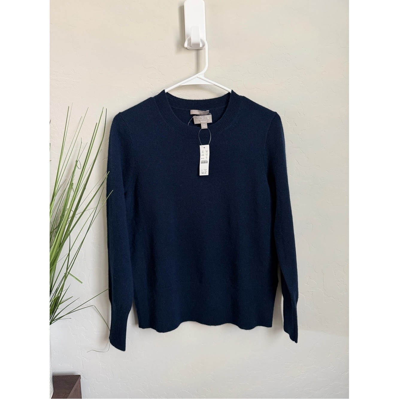 J.Crew 100% Cashmere Classic Crewneck Sweater Navy XS NWT BA400