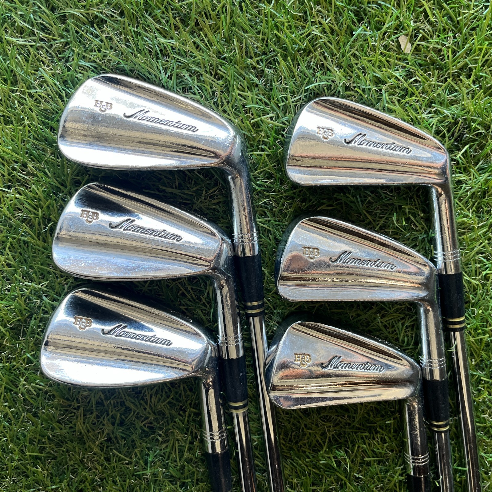PowerBilt Momentum Iron Set 5-Pw Steel Stiff Flex Vintage Forged Blades Right PowerBilt Momentum Iron Set 5-Pw Steel Stiff Flex Vintage Forged Blades Right