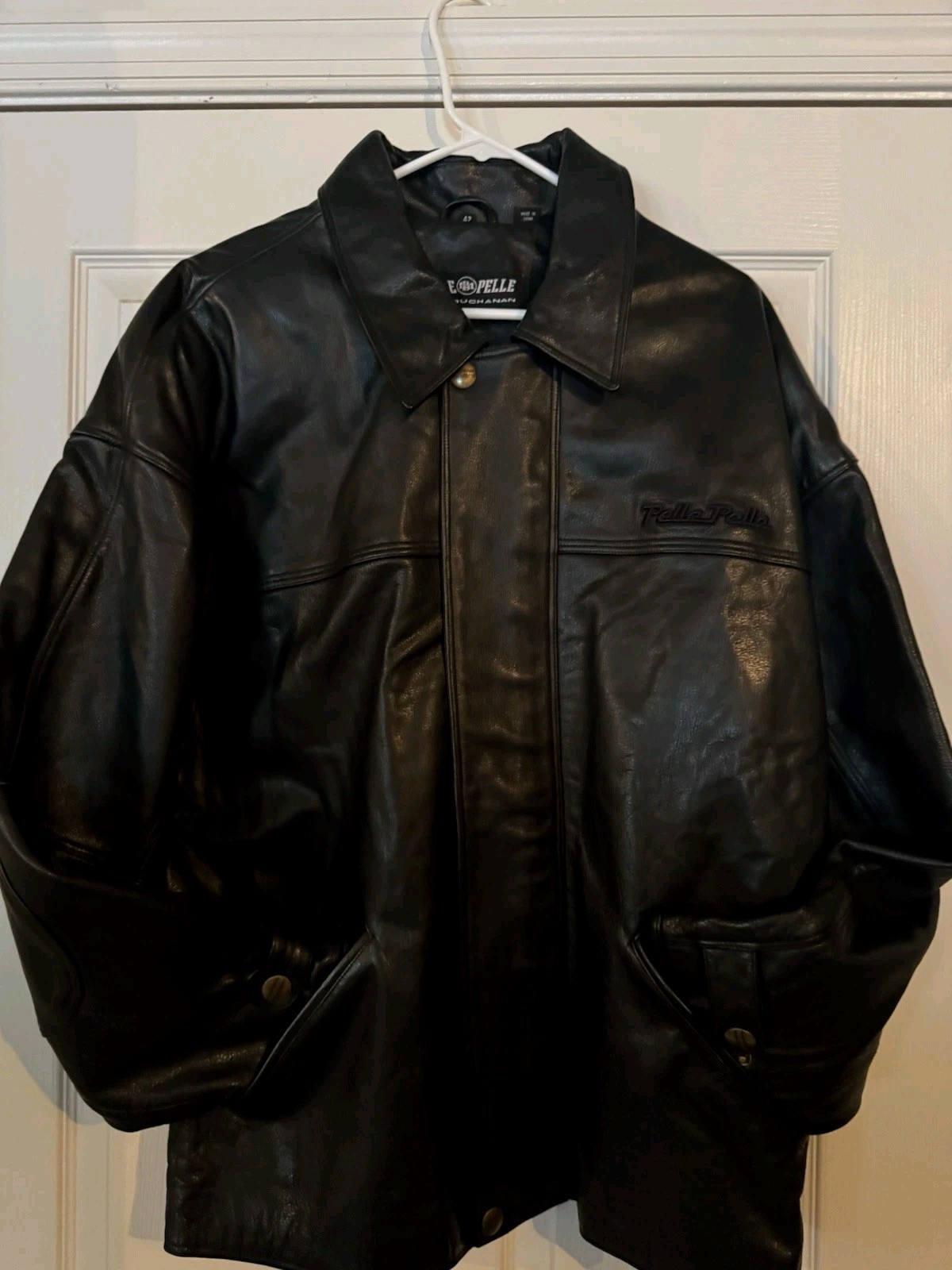 Vintage 90s Pelle Pelle Marc Buchanan Black Leather Jacket - Size 42 Heavyweight