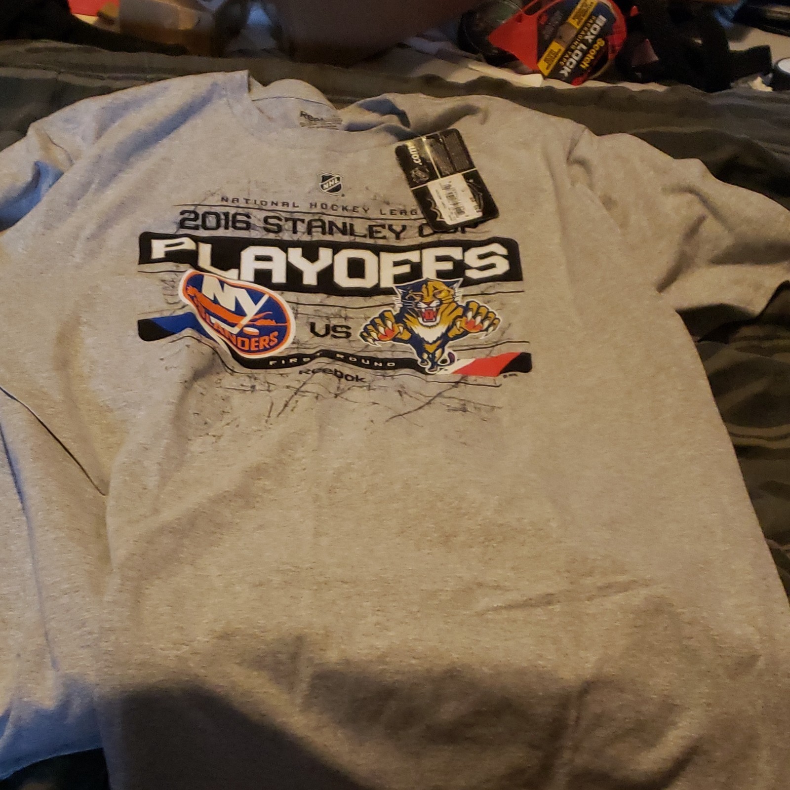 Reebok NY Islanders vs Florida Panthers NHL 2016 Playoffs Shirt Gray XL Reebok NY Islanders vs Florida Panthers NHL 2016 Playoffs Shirt Gray XL