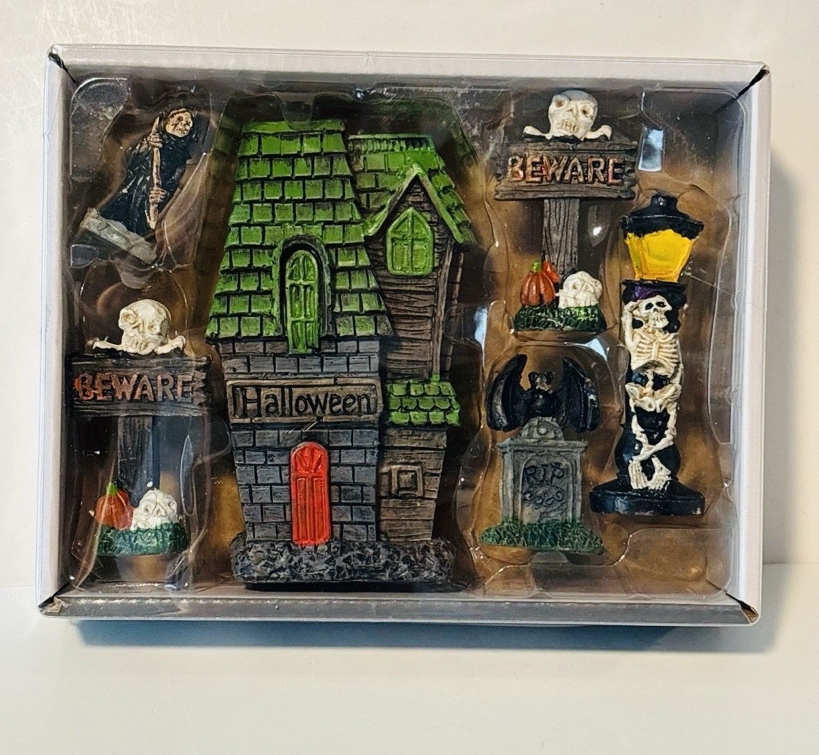 🖤💚NIB Haunted House Fairy Garden Set 🖤💚NIB Haunted House Fairy Garden Set