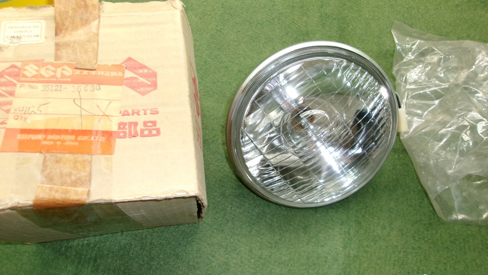 SUZUKI TC 185 RANGER 74-77 HEADLIGHT ASSEMBLY NOS OEM 35121-36630