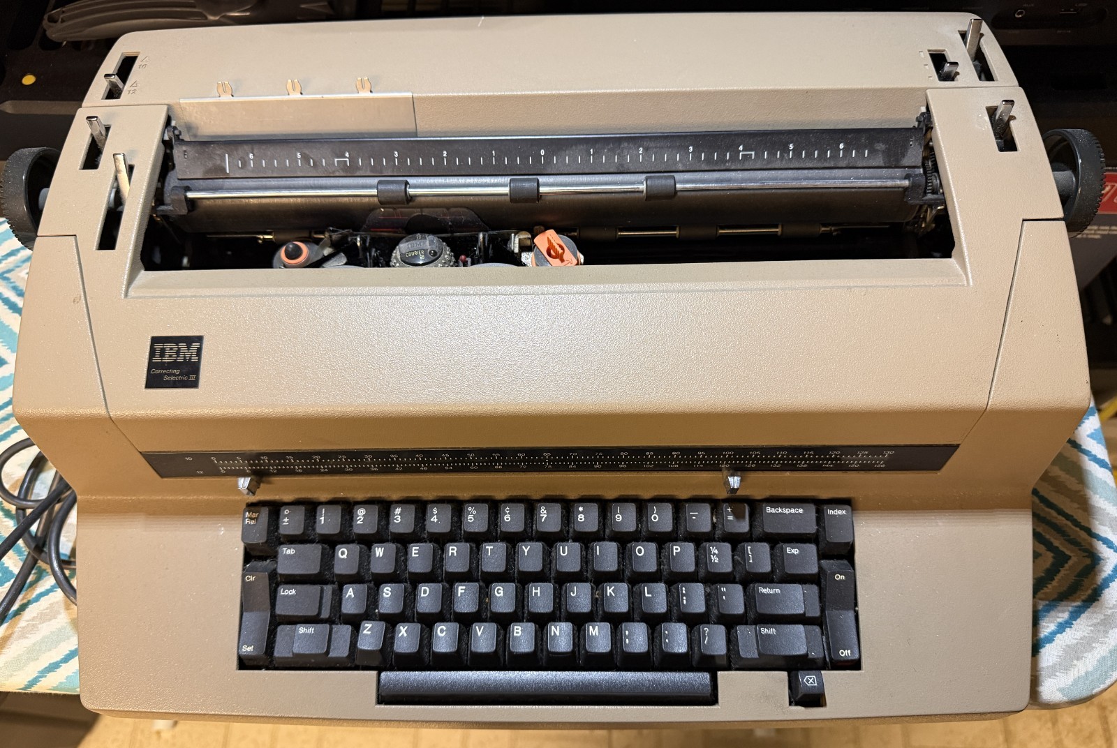 Rare IBM Correcting Selectric III Series Electric Typewriter good condition Rare IBM Correcting Selectric III Series Electric Typewriter good condition