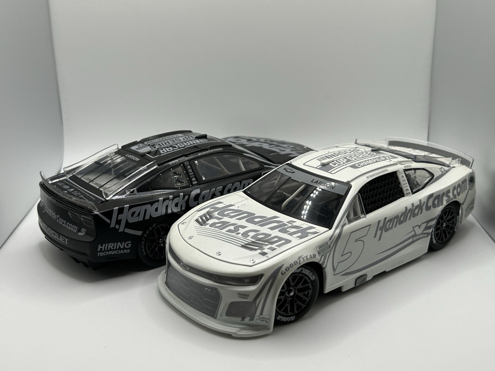 2025 Kyle Larson Stealth/Ice Matching Din Set 1/24 Din 213 2025 Kyle Larson Stealth/Ice Matching Din Set 1/24 Din 213