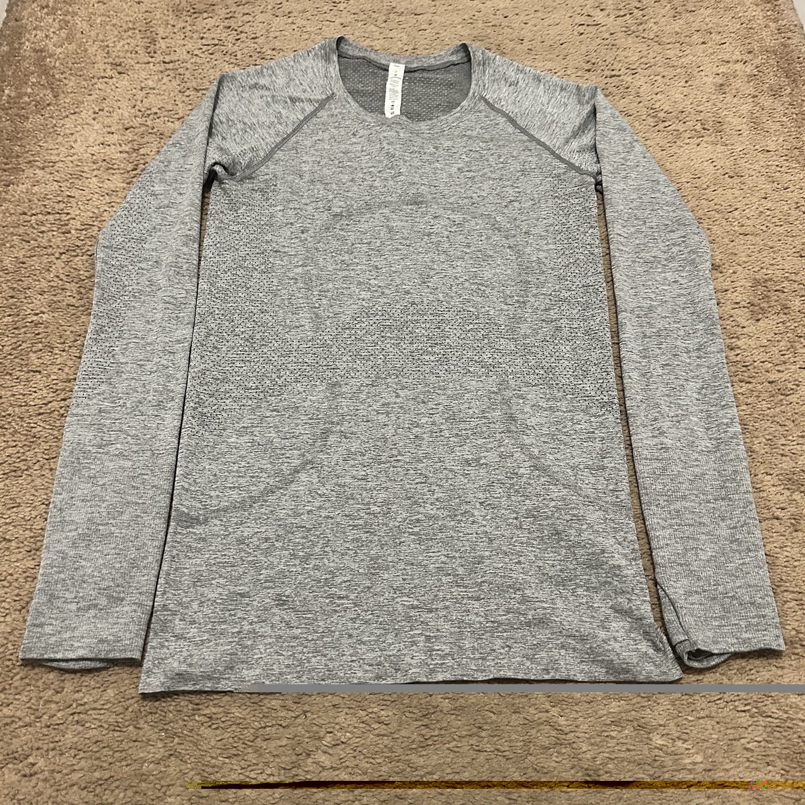 Lululemon Swiftly Tech Long Sleeve Women’s Size 6 Hesrhered Gray 