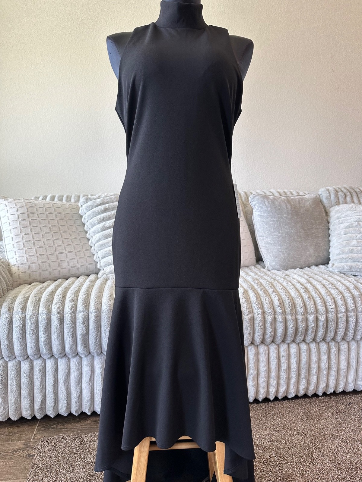 Lulus NWT Black Halter Mermaid Maxi Dress Formal Evening Women\'s Sz L 190