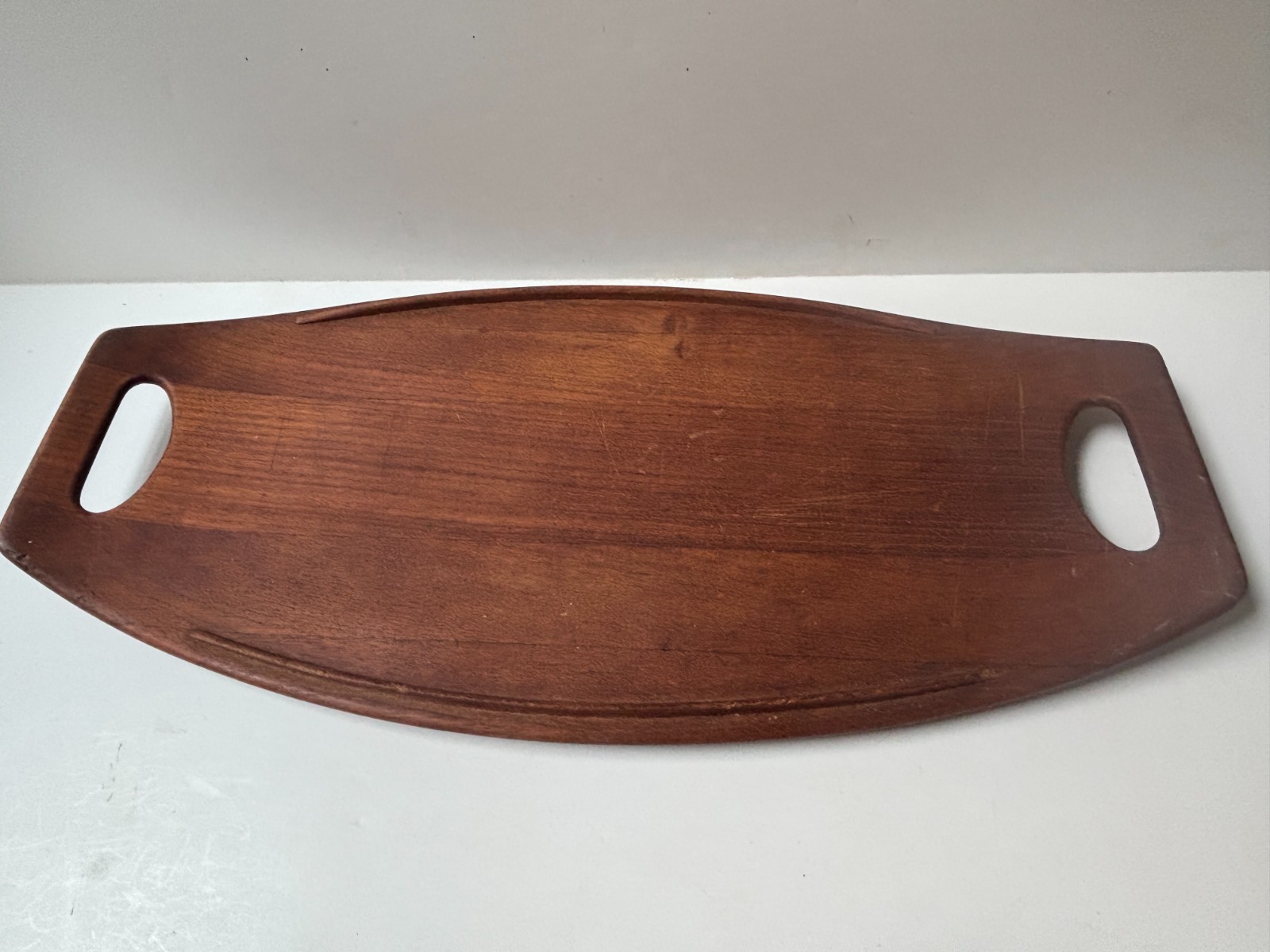 Vintage Dansk Denmark Teak Wood Surfboard Tray Dark Brown 20.5L x 10\