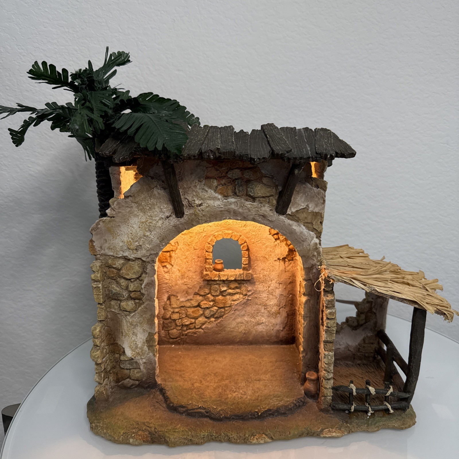 Fontanini Lighted Stable 5\ Fontanini Lighted Stable 5\