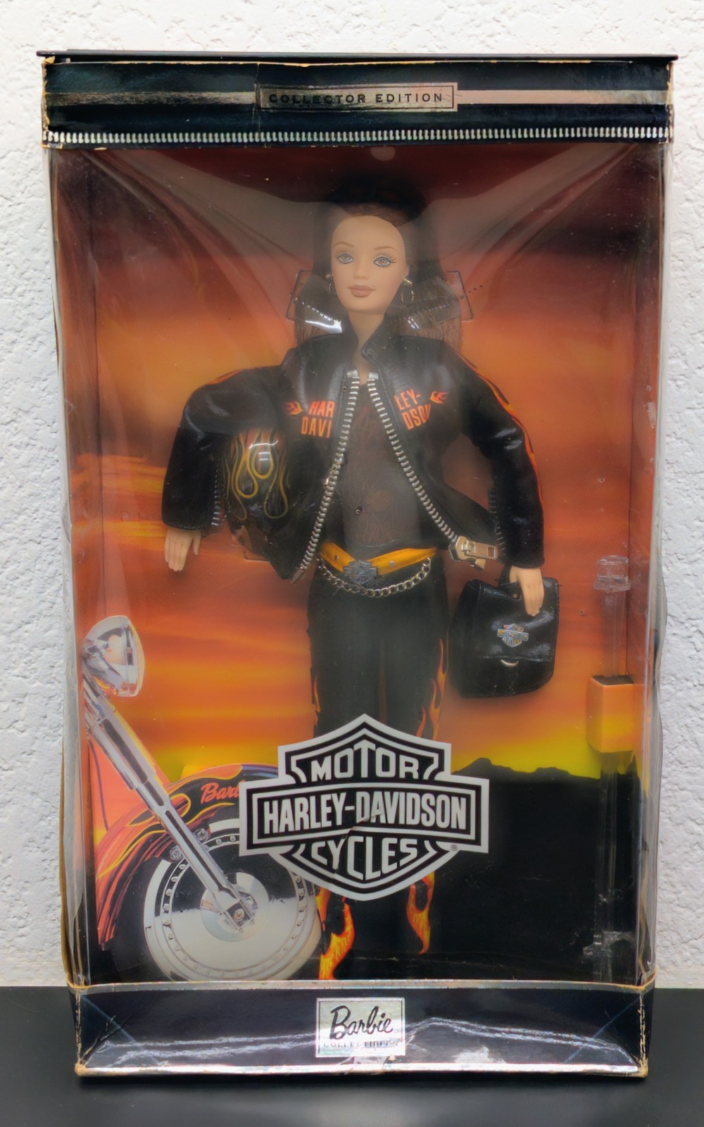 Harley Davidson American Barbie Collector Edition 2000 Mattel Damage Box