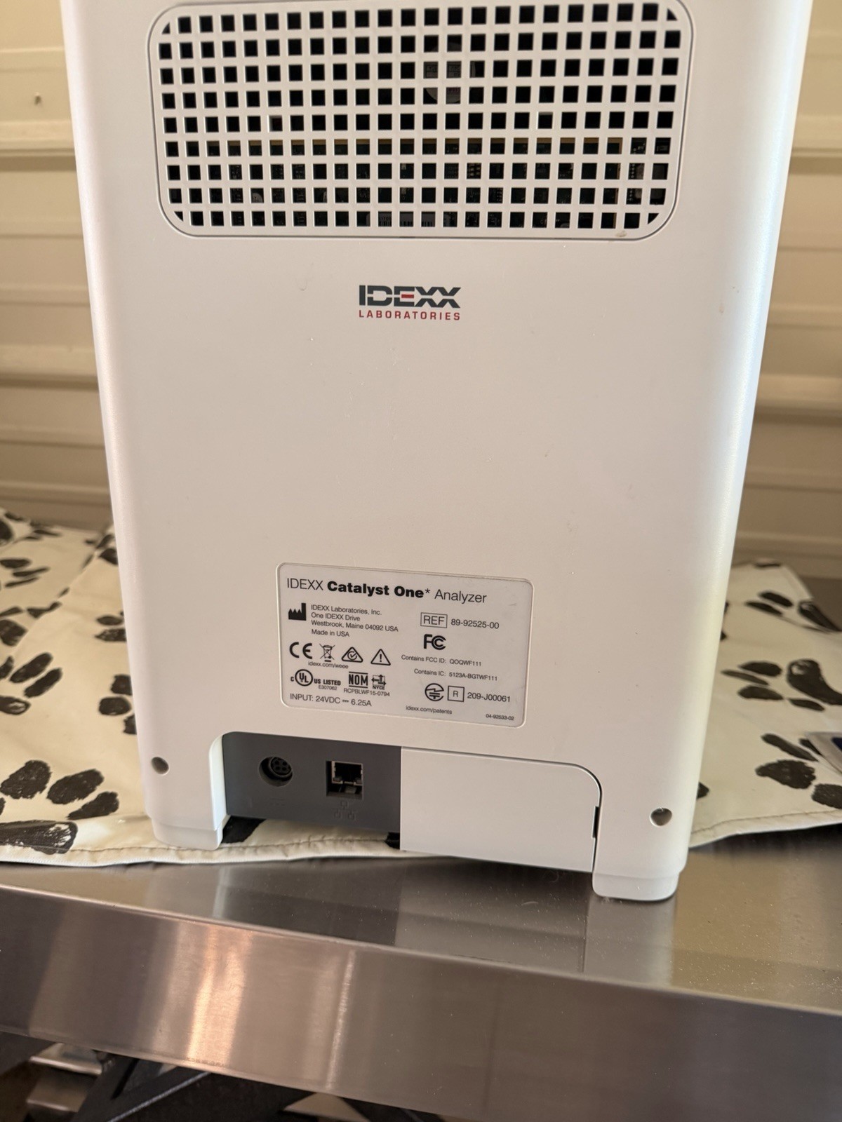 IDEXX Catalyst One Analyzer for Veterinary Medicine REF 89-92525-00 IDEXX Catalyst One Analyzer for Veterinary Medicine REF 89-92525-00