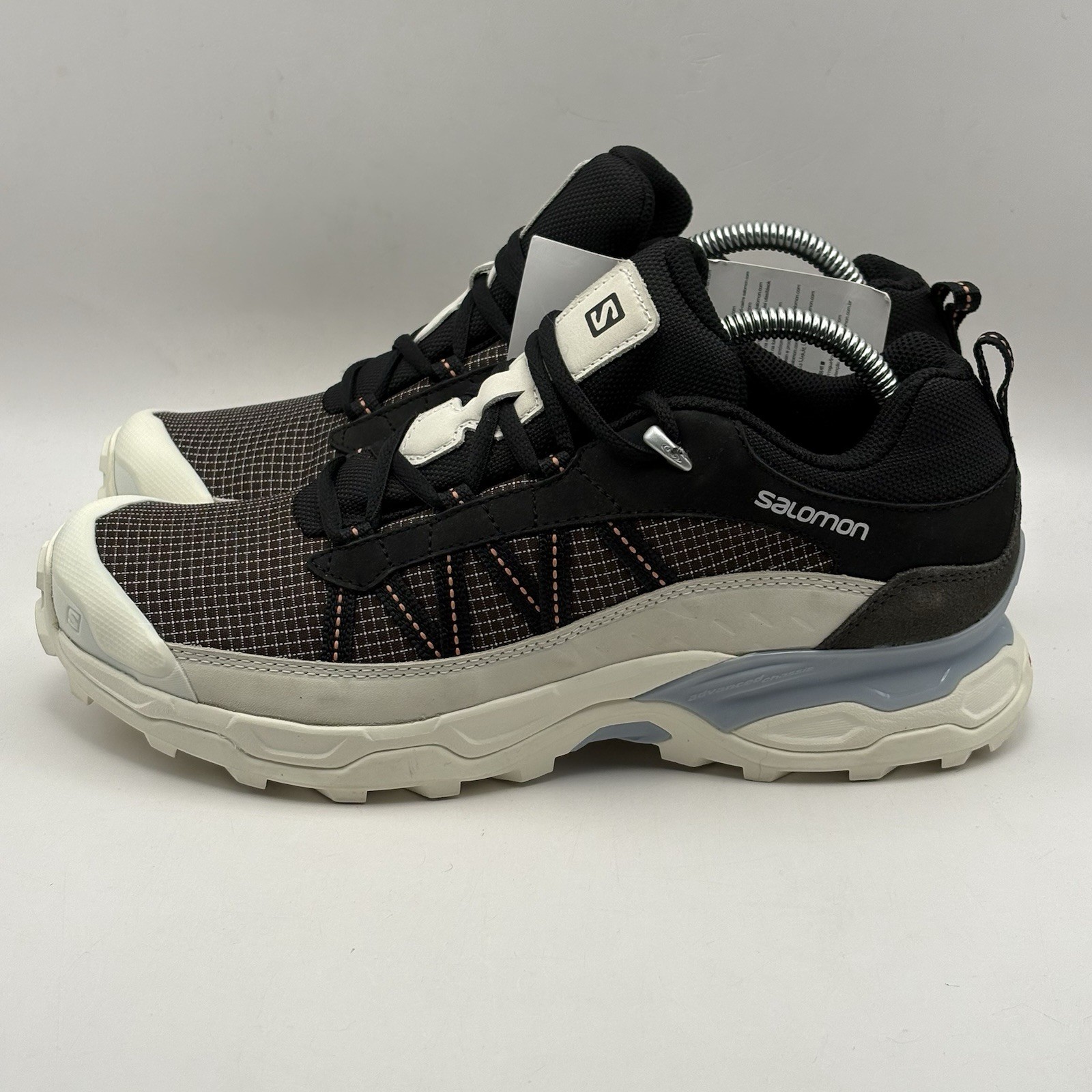 Salomon Shelter Low Hiking Outdoor Trail Shoes Black/Gray Men\'s 8 / Women\'s 9