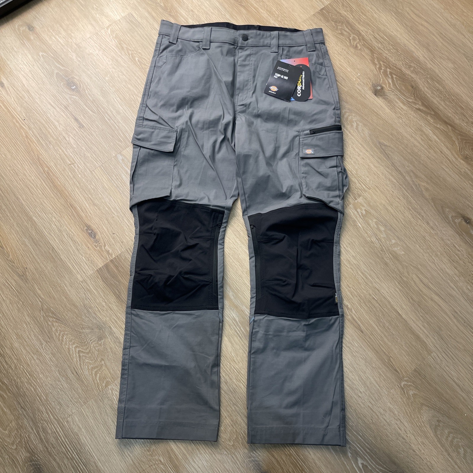Dickies Pants Gray Black GDT Premium Flex Workwear Knee Pad Cargo NWT Dickies Pants Gray Black GDT Premium Flex Workwear Knee Pad Cargo NWT