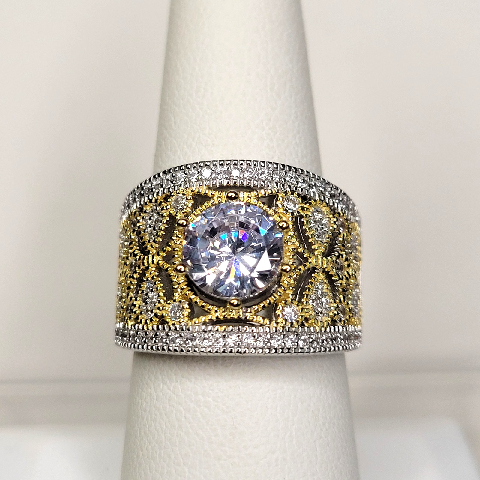 JTV Bella Luce 925 CZ Ring sz-8 Sterling Silver Filigree 9.9g Chunky Band New JTV Bella Luce 925 CZ Ring sz-8 Sterling Silver Filigree 9.9g Chunky Band New