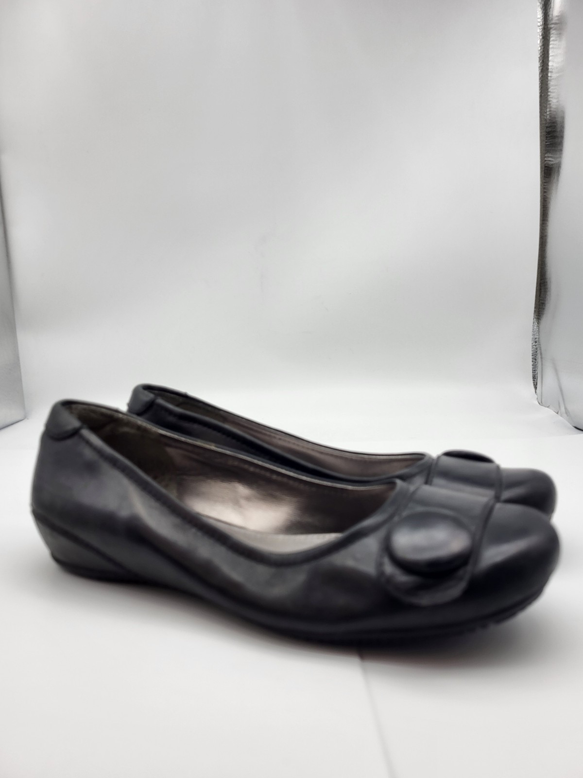 Ecco Owando Black Button Flats Women US 7 EU 38 Slip On Comfort Shoes Ecco Owando Black Button Flats Women US 7 EU 38 Slip On Comfort Shoes