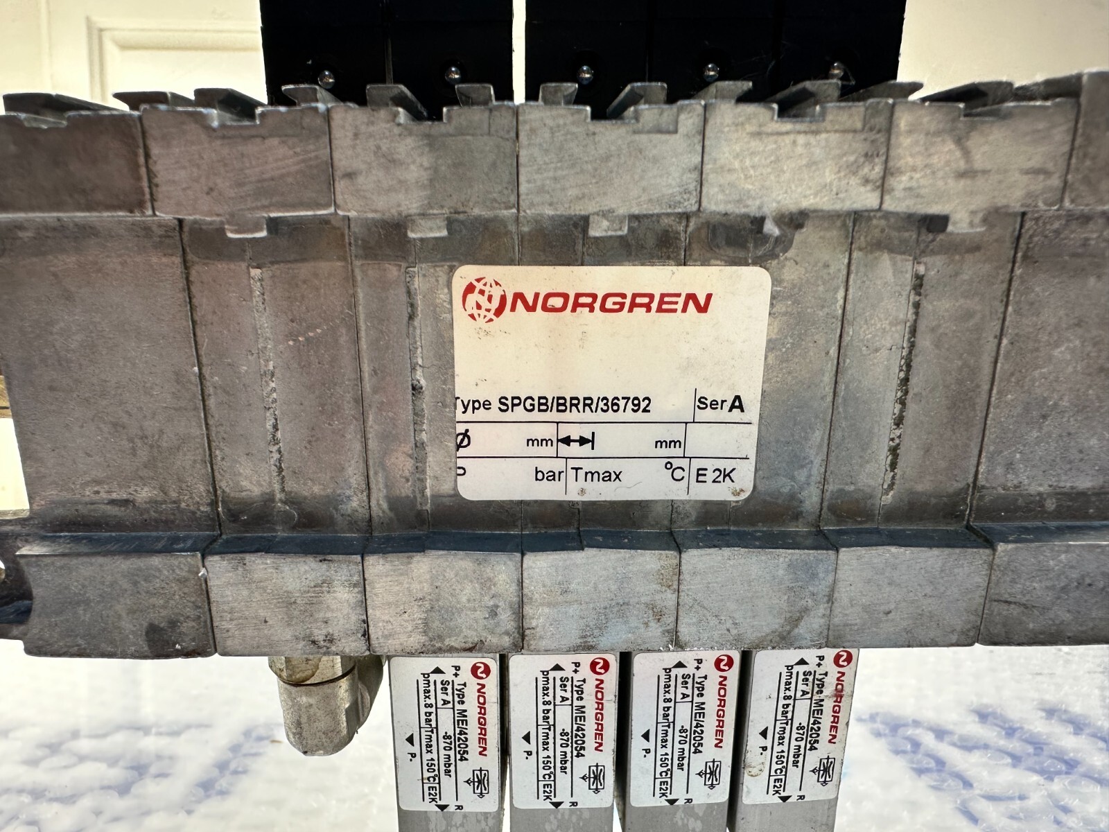 NORGREN SPGB/BRR/36792 MANIFOLD