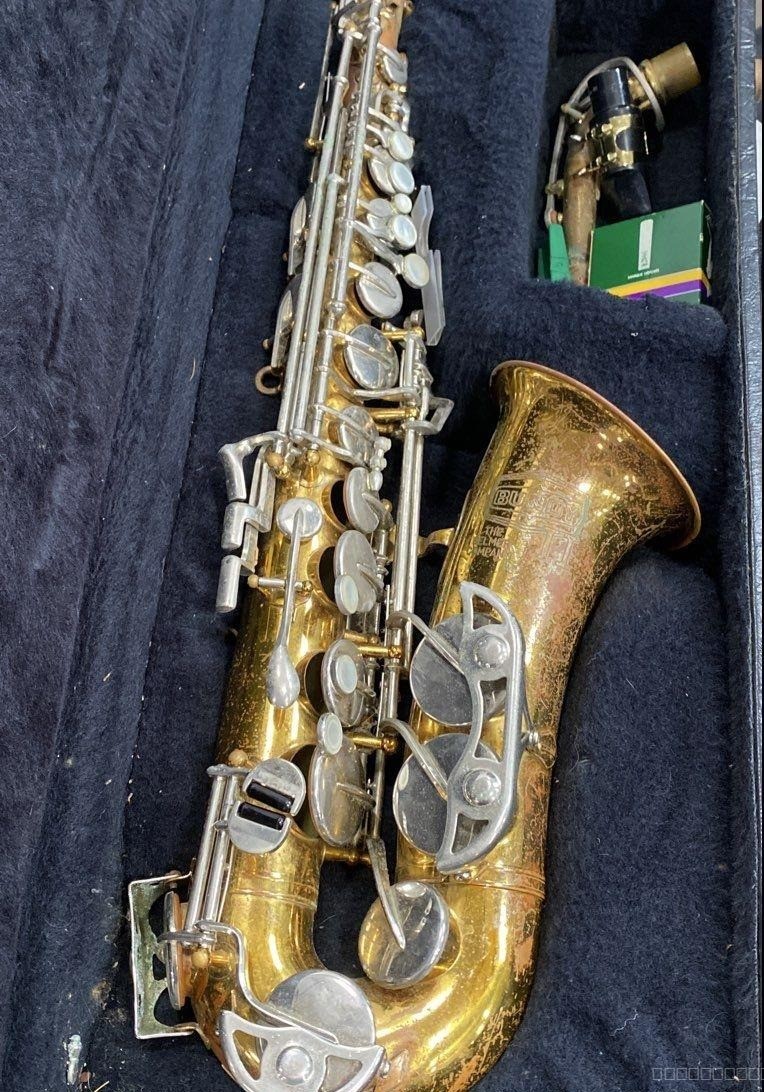 VINTAGE BUNDY II SAXOPHONE VINTAGE BUNDY II SAXOPHONE