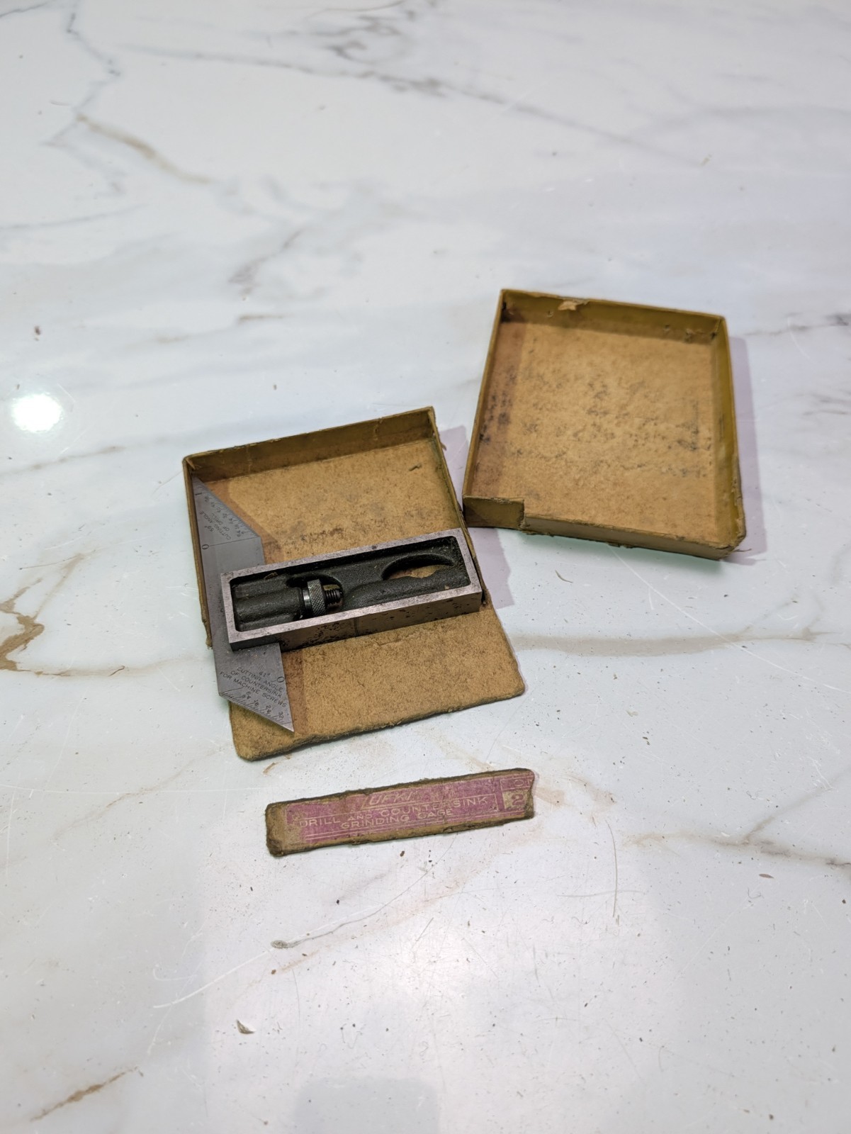Lufkin No. 26 Drill & Countersink Grinding Gage Lufkin No. 26 Drill & Countersink Grinding Gage