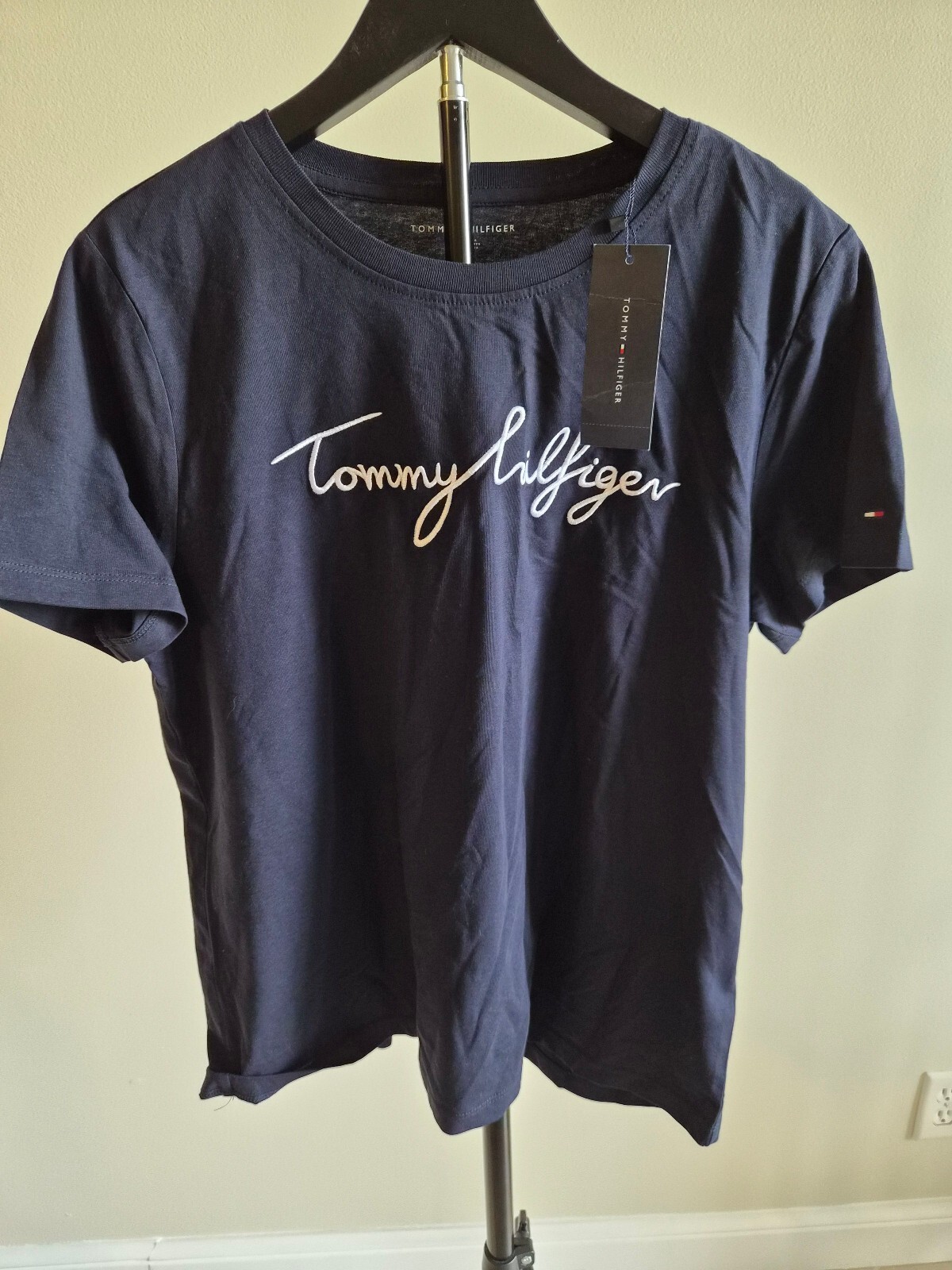 Tommy Hilfiger Navy Blue Logo T-Shirt Size L 0112