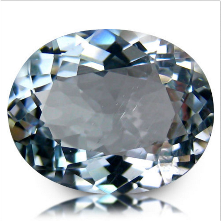 3.83 cts Natural Oval-cut Blue IF Aquamarine (Brazil)