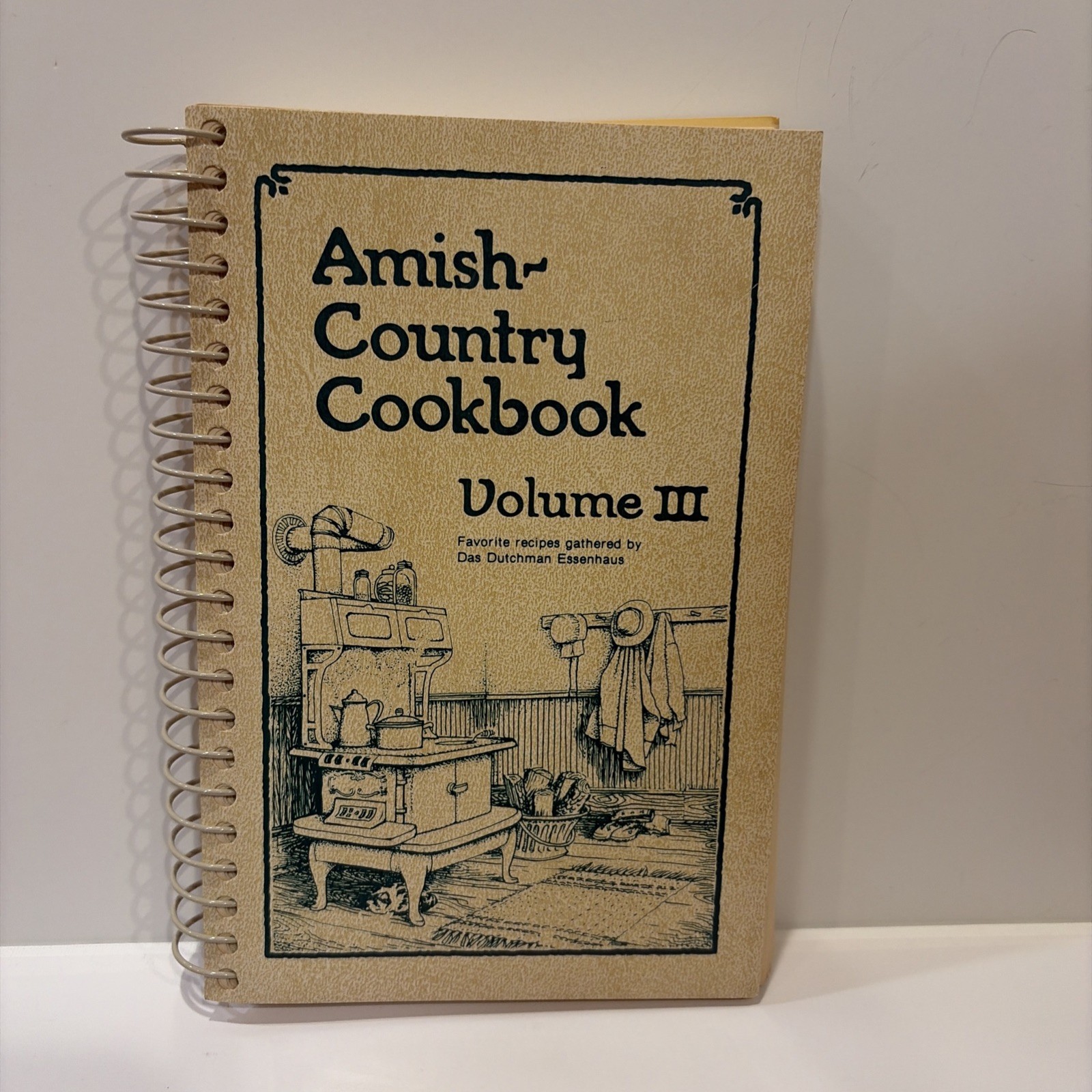 1993 Vintage Amish Country Cookbook Volume III by Das Dutchman Essenhaus