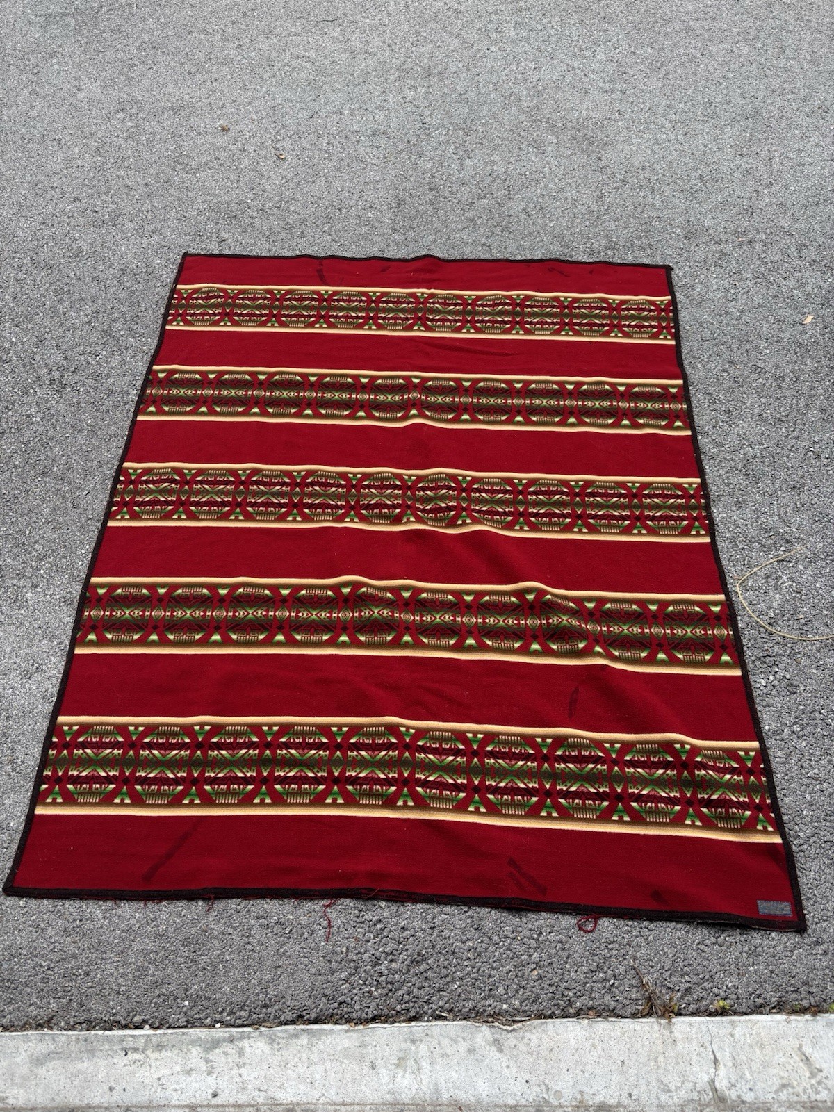 Vintage 1940s(?) Pendleton Beaver State Camp Blanket Trade Blanket Native Indian