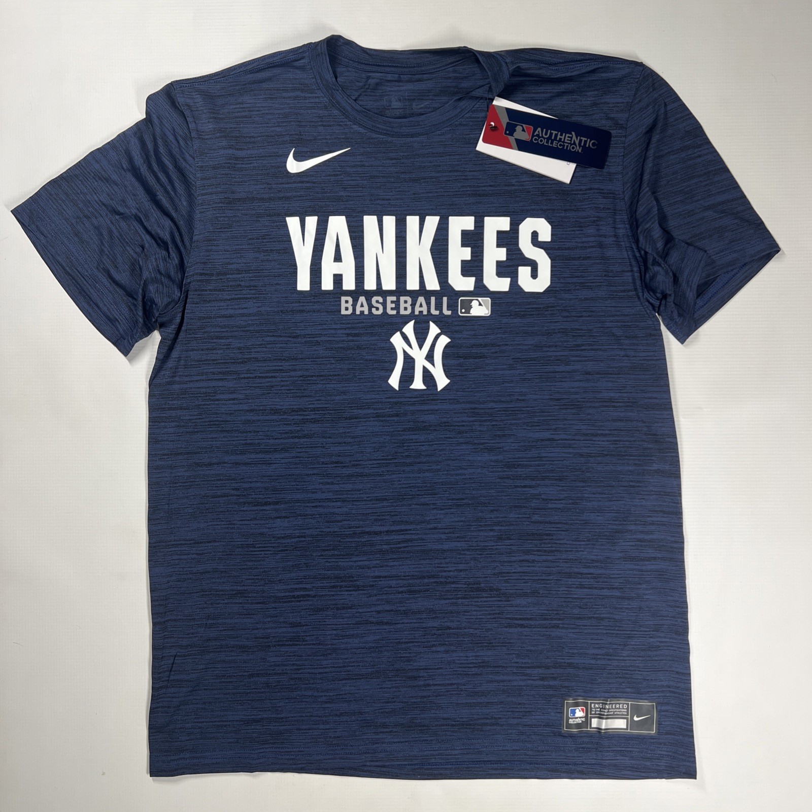 2026 Nike Authentic Collection New York Yankees Dri Fit Shirt Size Medium NWT 2026 Nike Authentic Collection New York Yankees Dri Fit Shirt Size Medium NWT