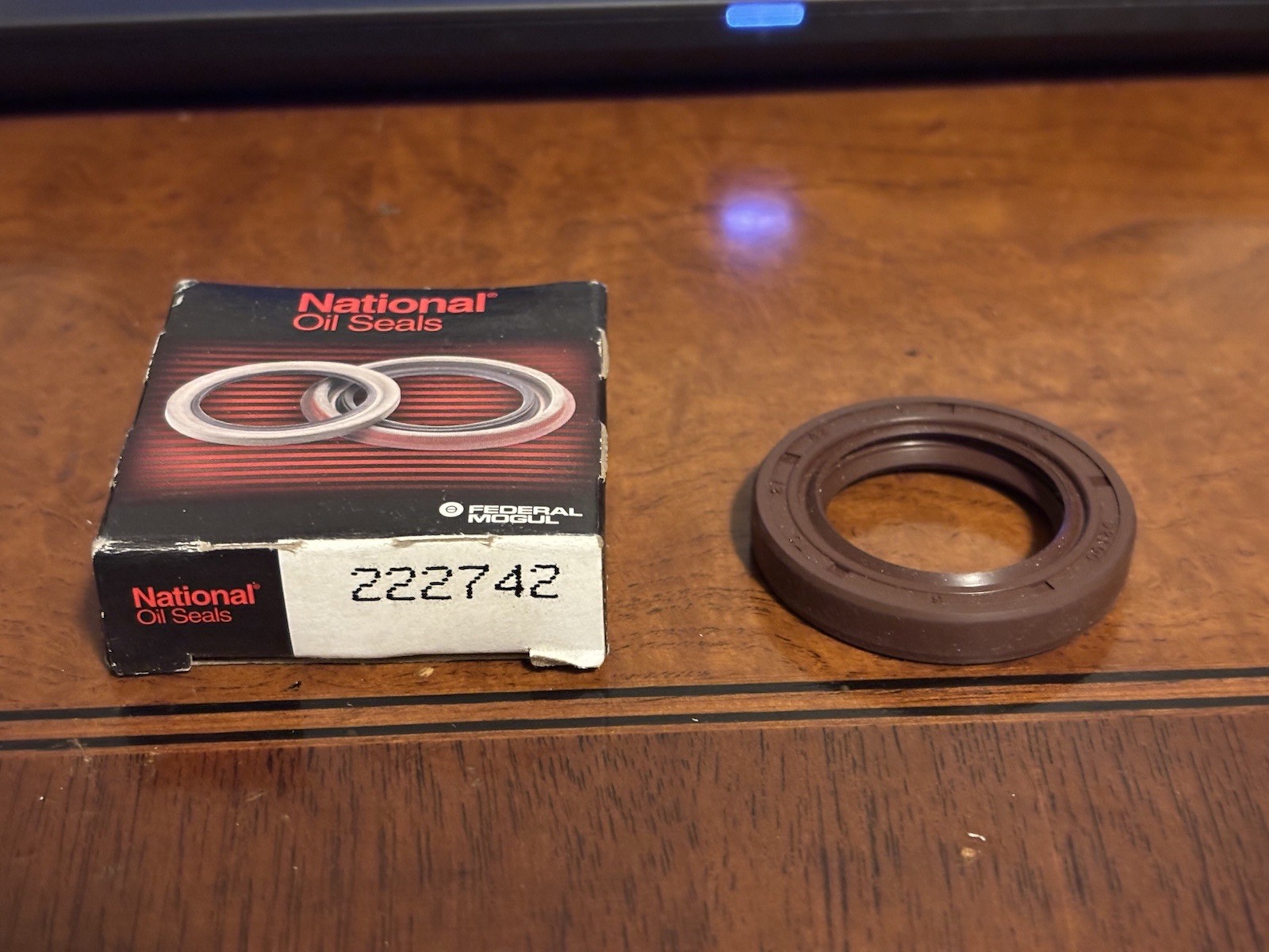NOS National 222742 Input Shaft Seal NOS National 222742 Input Shaft Seal