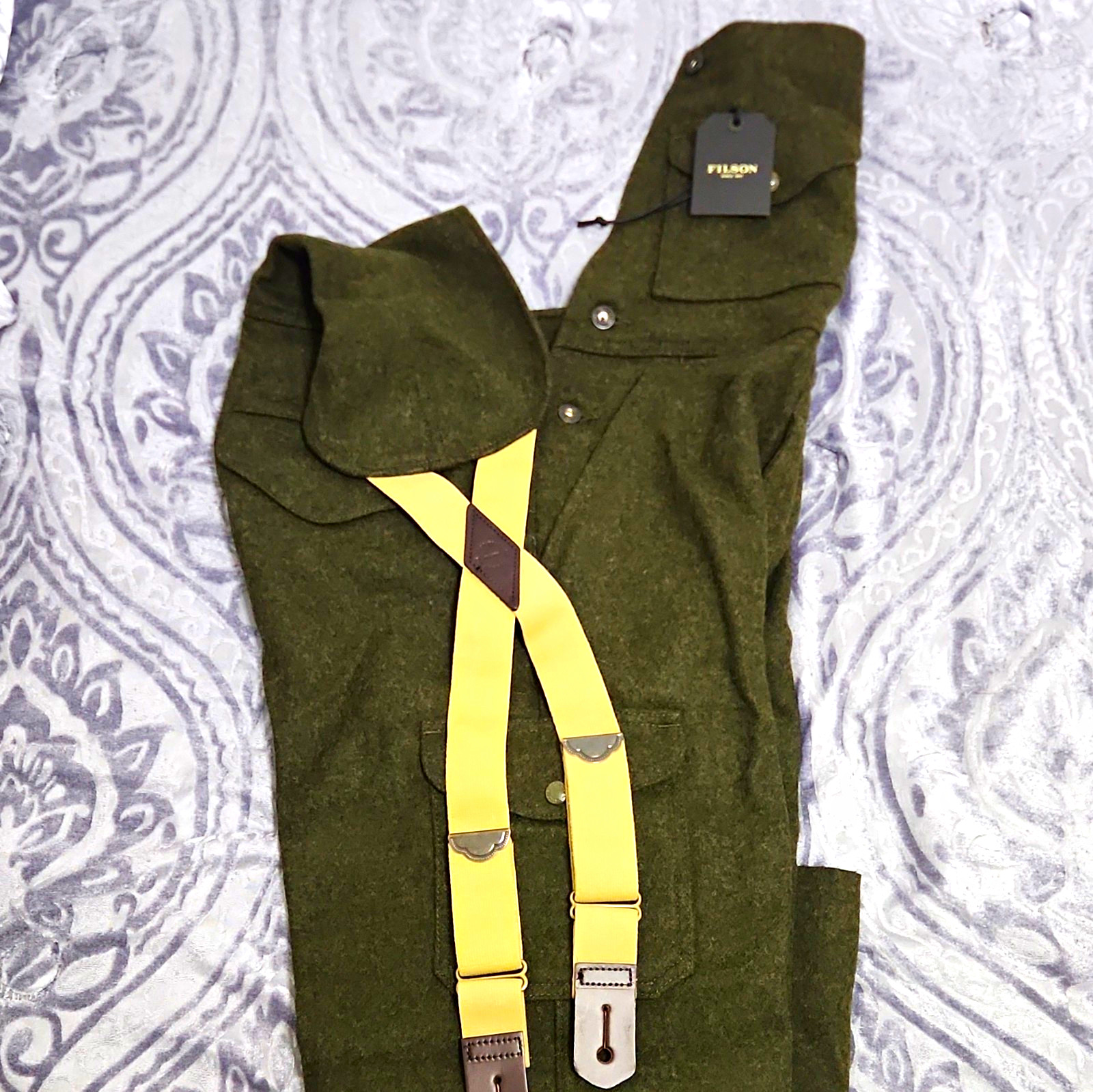 Filson Men’s Wool Bib Pants Green Solid Size 32 w/ Suspenders Made in USA Filson Men’s Wool Bib Pants Green Solid Size 32 w/ Suspenders Made in USA